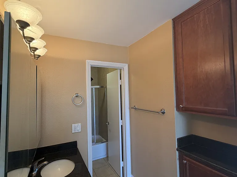 4860 Rolando Ct #15 — Photo 11