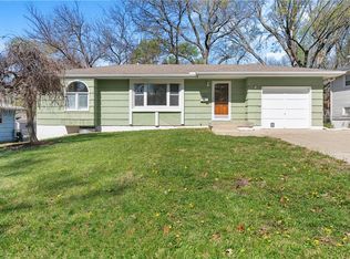 400 NE Howard Ave, Lees Summit, MO 64063