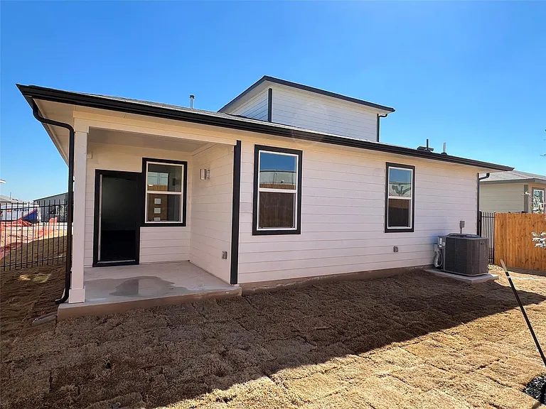 13820 Lubeck Dr — Photo 27