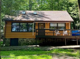 93 Deerfoot Rd, Lake Ariel, PA 18436