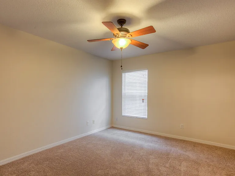 735 Windrose Dr — Photo 19