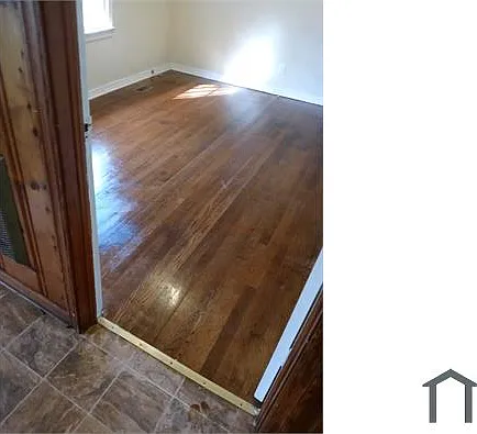 2279 Maple Ave — Photo 4