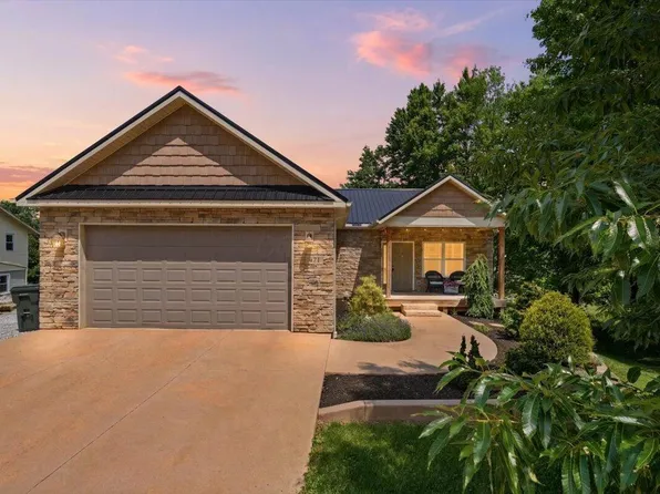 691 Greenbriar Cir, Howard, OH 43028