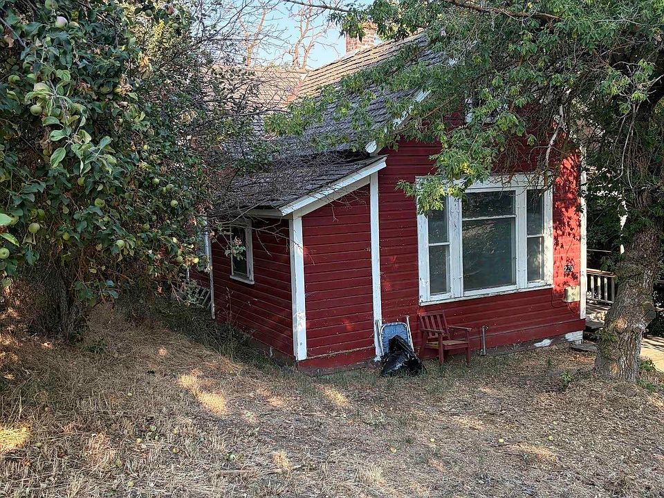 1st image of 220 N Beach St