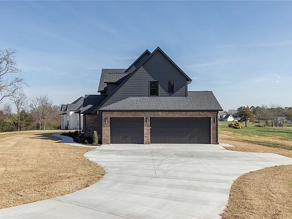 4th image of 18488 Lake Sequoyah Rd