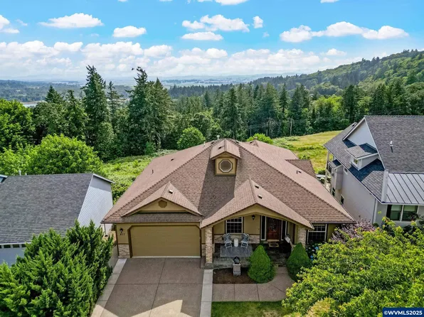 417 Eaglet St NW, Salem, OR 97304