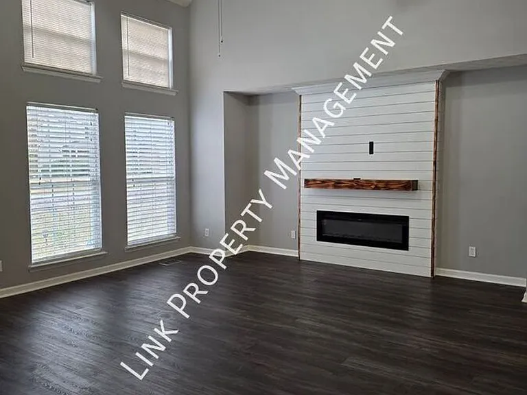 6383 Rim Crest Ln — Photo 33