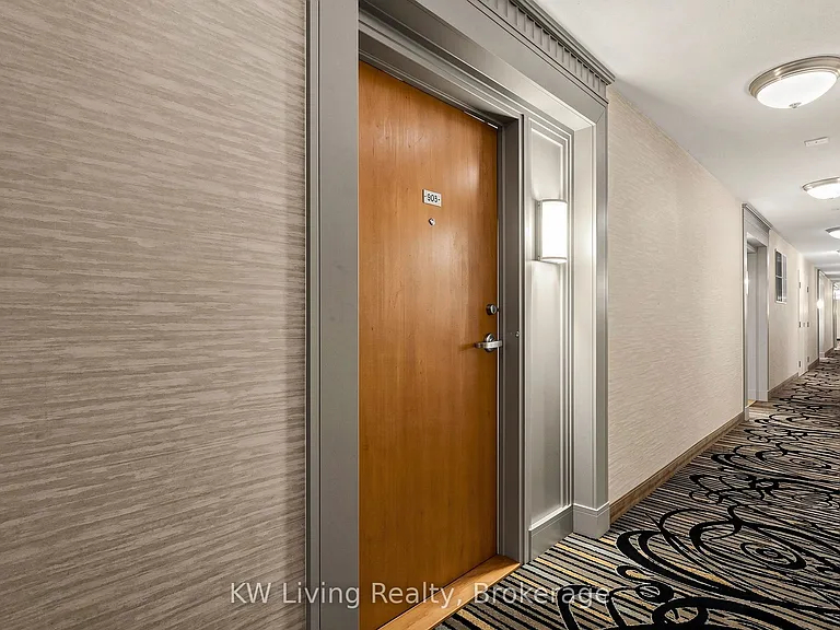 9017 Leslie St #903 — Photo 14