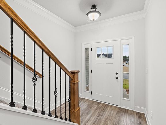 3rd image of 4026 Cottingham Way