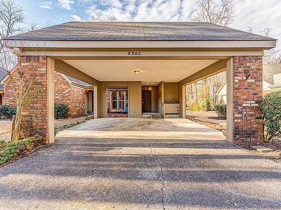 3rd image of 8560 W Park Trail Dr