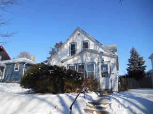 281 Sidney St E, Saint Paul, MN 55107