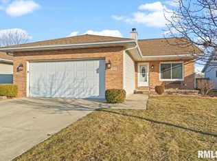 3830 Brandonshire Dr, Springfield, IL 62704