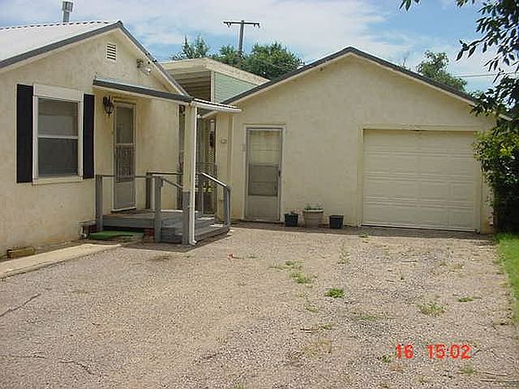2nd image of 124 Country Club Dr