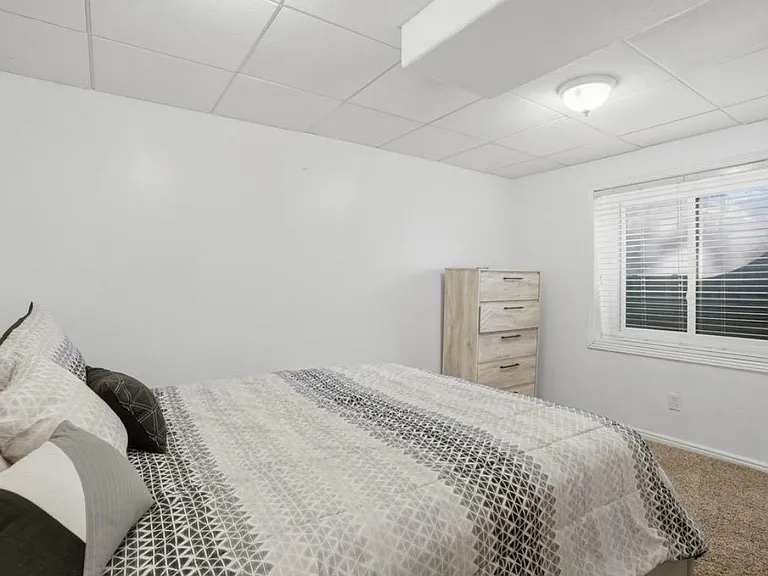 9489 S Kirkside Dr — Photo 12