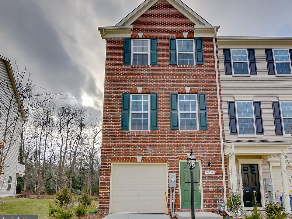 1st image of 517 Kinglets Roost Ln