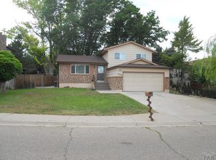 2209 Norman Ln, Pueblo, CO 81005