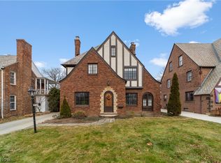 17107 Fernway Rd, Shaker Heights, OH 44120