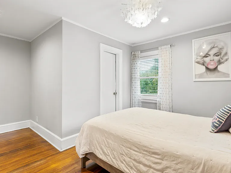 20 Elk Ave — Photo 21