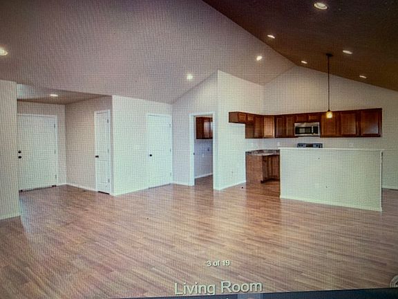 2nd image of 1030 E 25th St