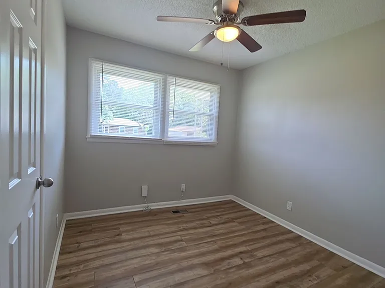 2506 Jeri St NW — Photo 8
