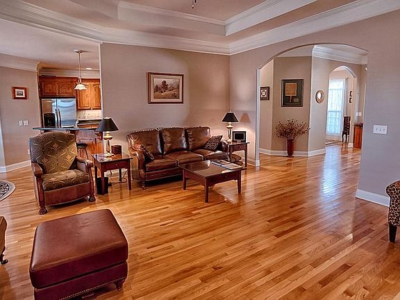 3rd image of 4911 Cove Valley Dr SE