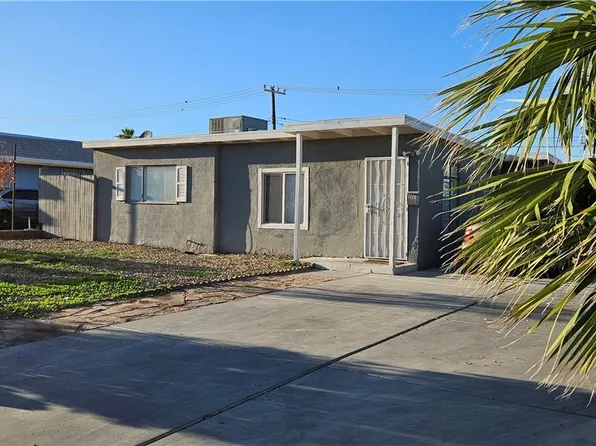 2221 E Saint Louis Ave, Las Vegas, NV 89104