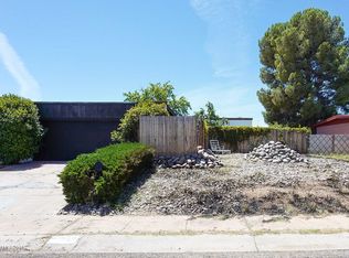 988 E Mesquite Dr, Sierra Vista, AZ 85635