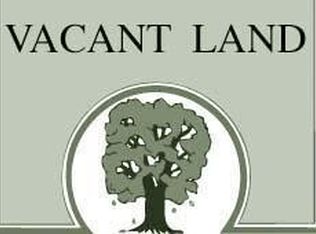 18050 Sceptor Ct, Brookfield, WI 53045