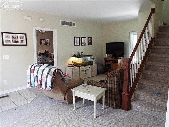 2nd image of 506 N Lincoln St