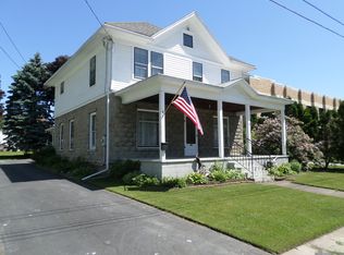 28 Harpending Ave, Dundee, NY 14837