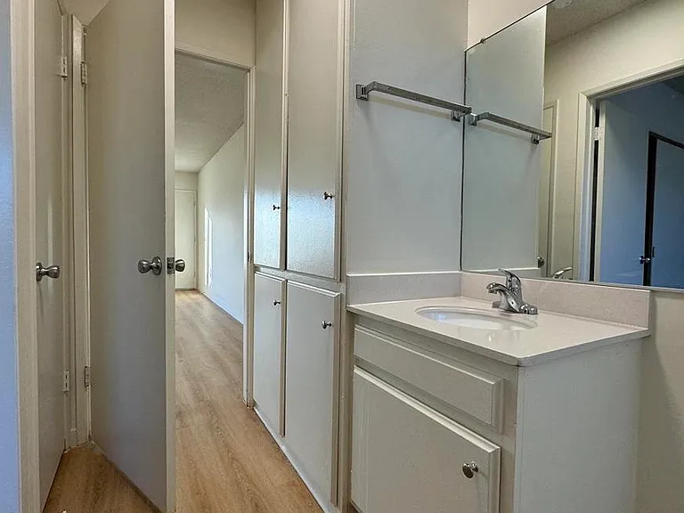 5292 Newcastle Ave #23 — Photo 12