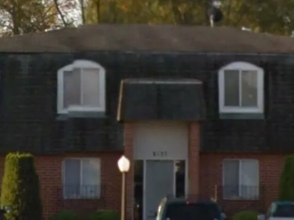 8137 Pine Island Ter APT A, Crown Pt, IN 46307