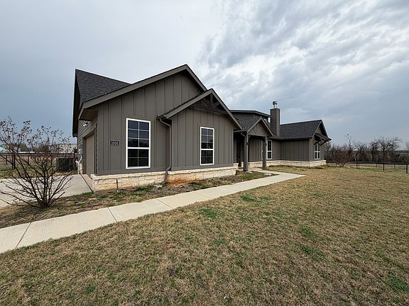 2nd image of 1035 Northern Oaks Ct