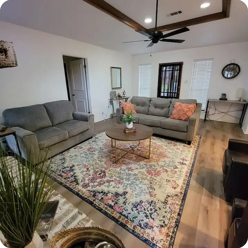 3 bed, 1555 sqft, $3,450 — Photo 4