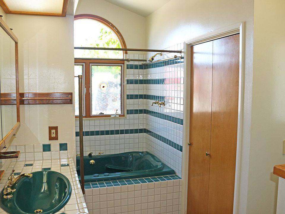 1st image of 4744 Otomi Ave