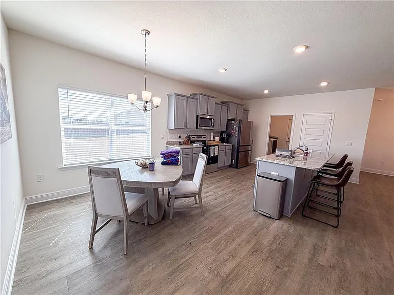 27137 Augustine Dr — Photo 7