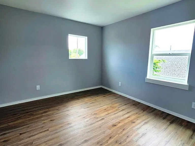 2528 Pacific Ave — Photo 6