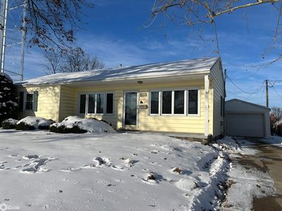 214 E High St, Marshalltown, IA, 50158