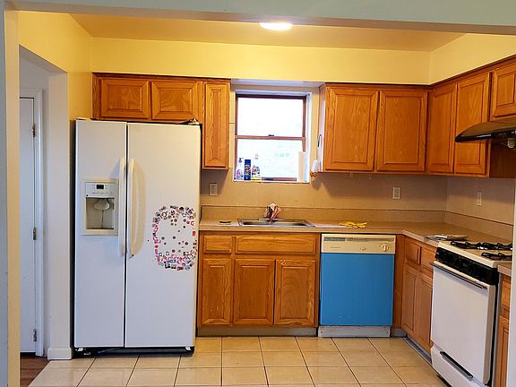 5th image of 8701 23rd Ave APT 2