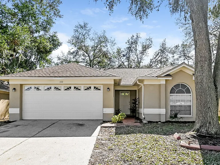 1111 Hardwood Dr — Photo 1