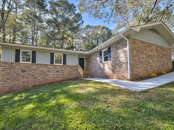 4857 Alpine Dr, Lilburn, GA 30047