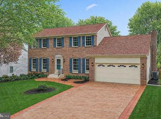 1122 Janney St SW, Leesburg, VA 20175