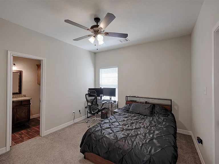 1122 Detroit St — Photo 24
