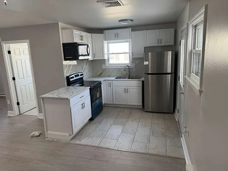 840 Poplar St — Photo 7