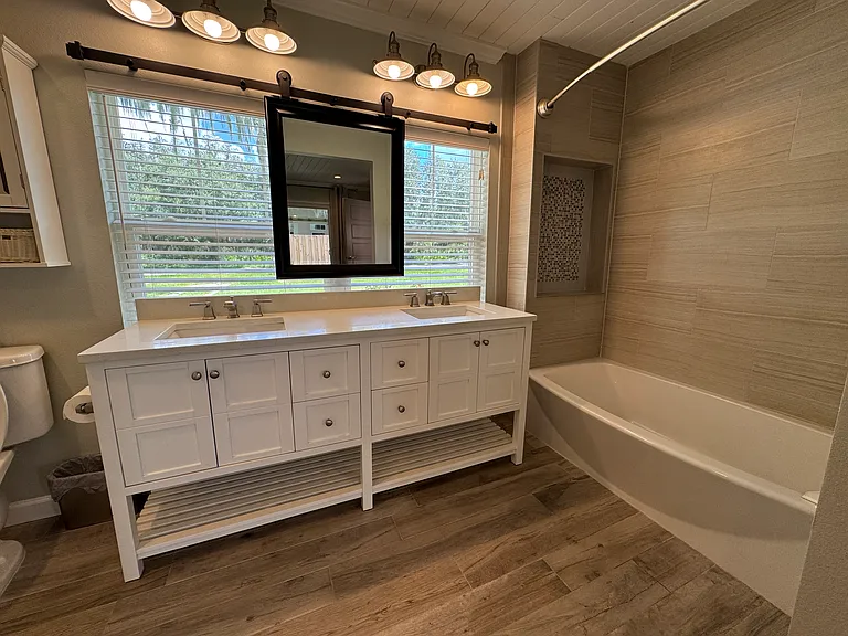 10430 Lithia Pinecrest Rd — Photo 30