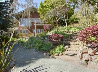 286 Sheridan Rd, Oakland, CA 94618