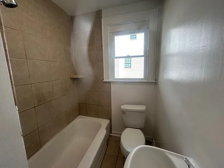 1413 Hyatt Ave — Photo 17