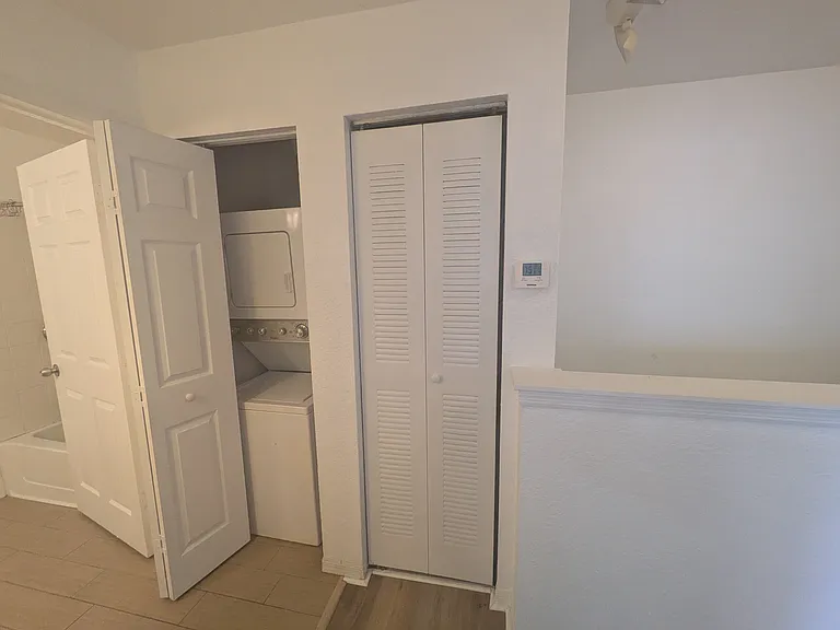 4015 Venetian Bay Dr #103 — Photo 20