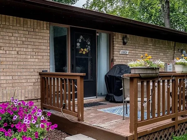 33821 Hooker Rd, Chesterfield, MI 48047