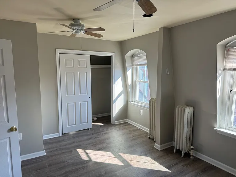123 S Main St — Photo 9